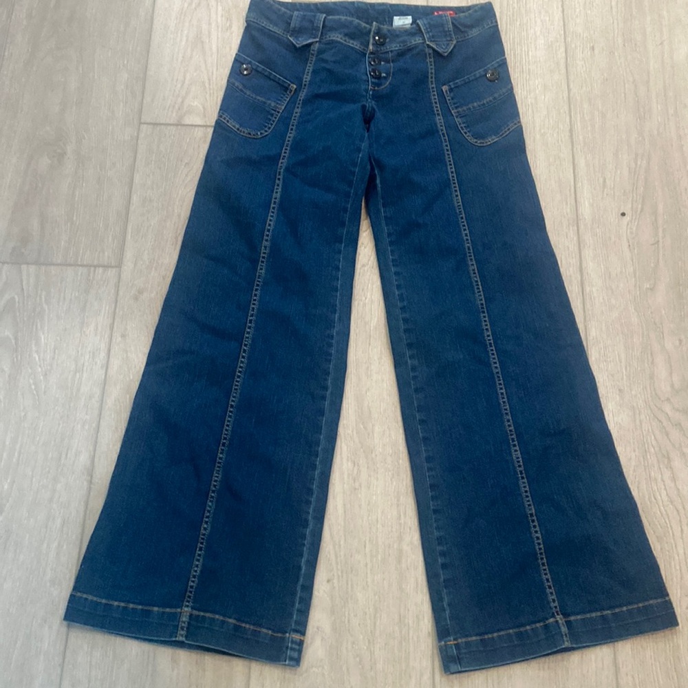 Levi’s these are adorable